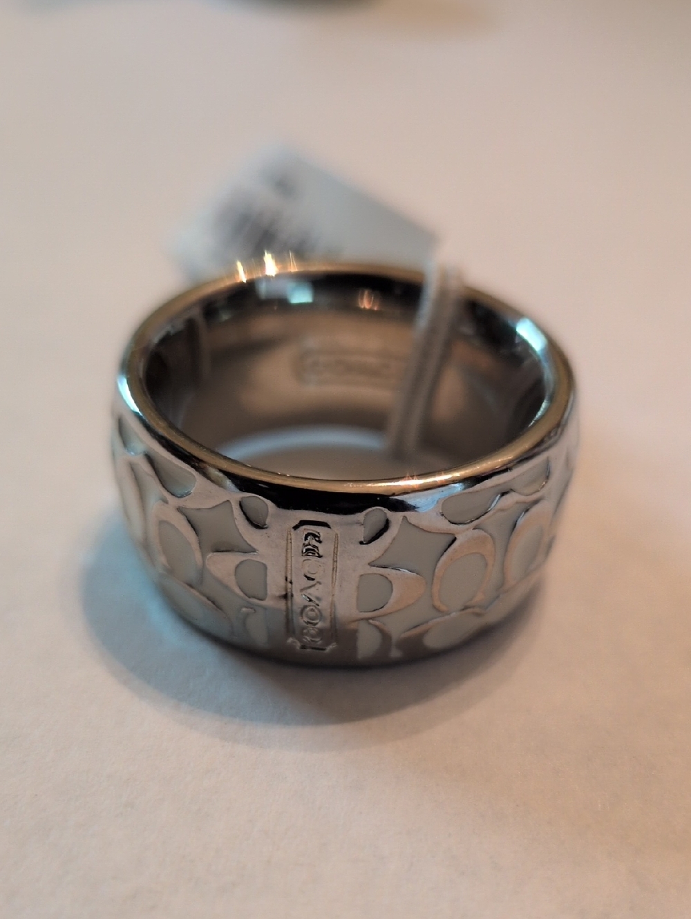 Coach Size 6 White And Silver Tone Signature Enamel Ring - Picture 6 of 6